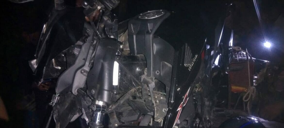 মেহেরপুরের দরবেশপুরে সড়ক দুর্ঘটনায় দুই যুবক আহত